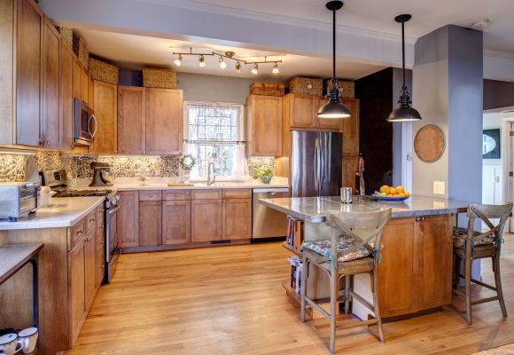 Beautiful kitchen remodel in eclectic style